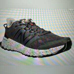 New Balance Men’s Fresh Foam Garoe Trail Running Trainers Gray Size 11 Near New!